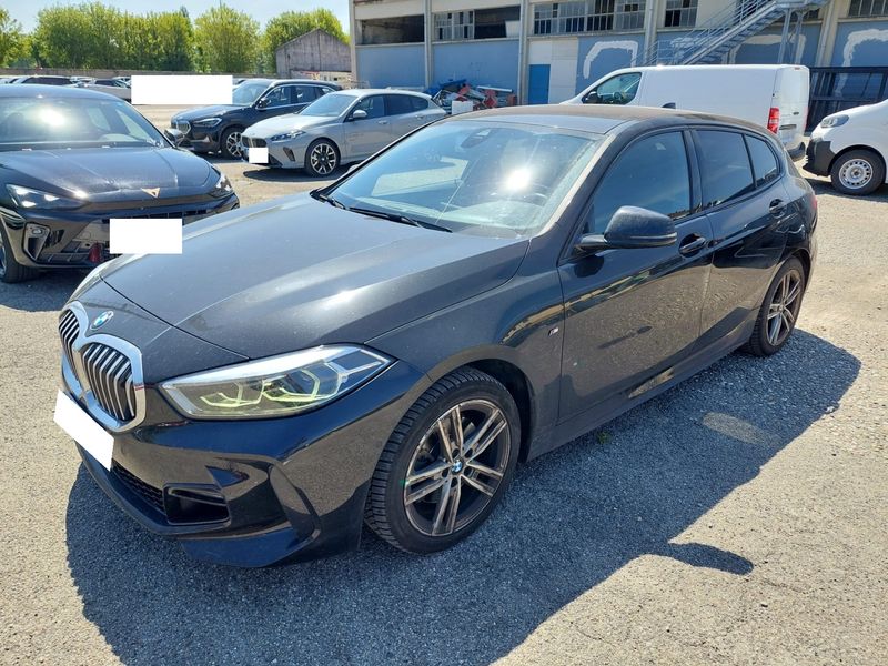 BMW 1er 118d M Sport 2022 – снимка 1