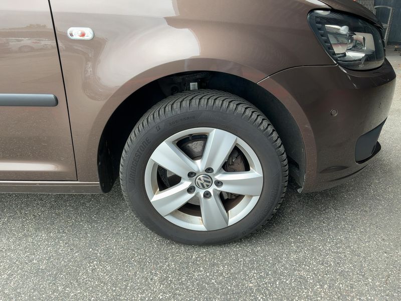 Volkswagen Caddy 1.6 TDI JAKO-O Edition BlueMotion Tech 2013 – снимка 11