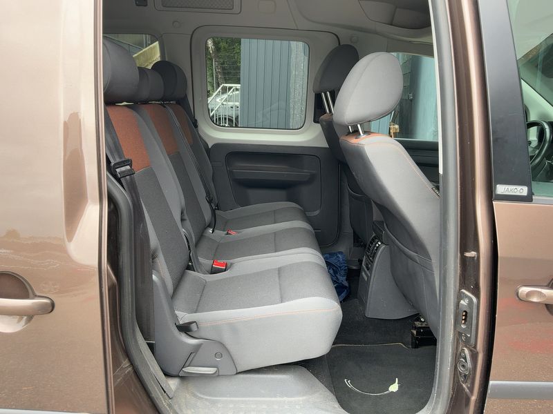 Volkswagen Caddy 1.6 TDI JAKO-O Edition BlueMotion Tech 2013 – снимка 19