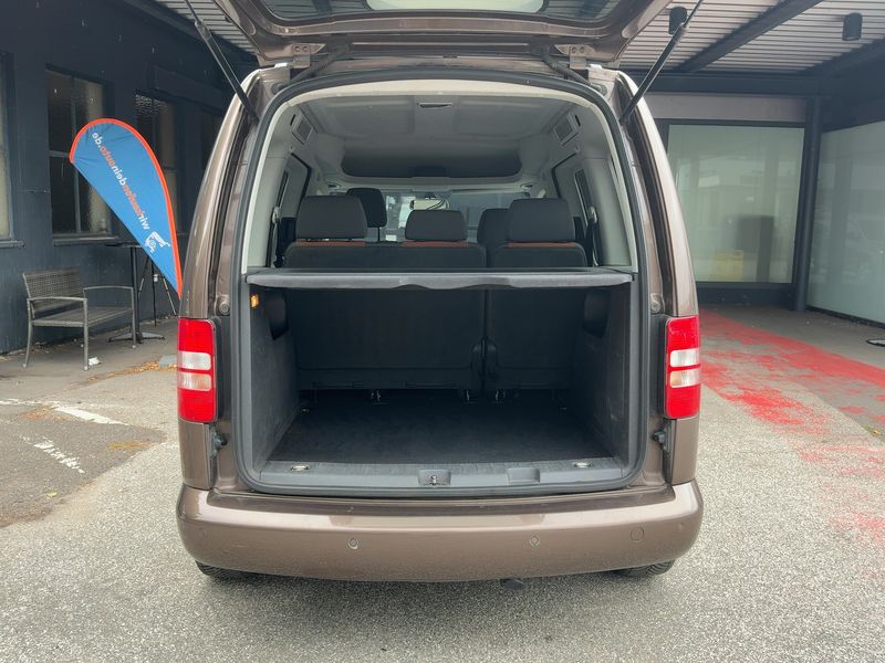 Volkswagen Caddy 1.6 TDI JAKO-O Edition BlueMotion Tech 2013 – снимка 15