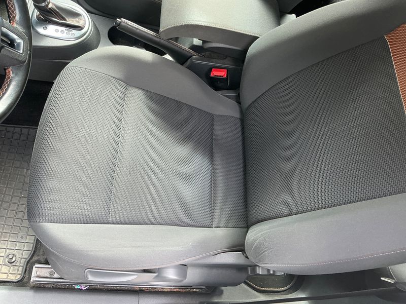 Volkswagen Caddy 1.6 TDI JAKO-O Edition BlueMotion Tech 2013 – снимка 35