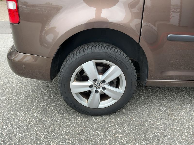 Volkswagen Caddy 1.6 TDI JAKO-O Edition BlueMotion Tech 2013 – снимка 9