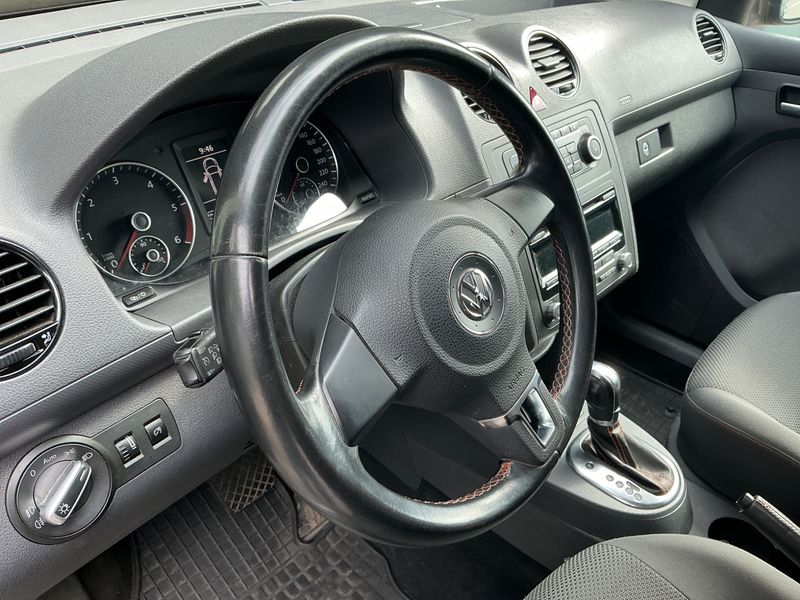Volkswagen Caddy 1.6 TDI JAKO-O Edition BlueMotion Tech 2013 – снимка 34