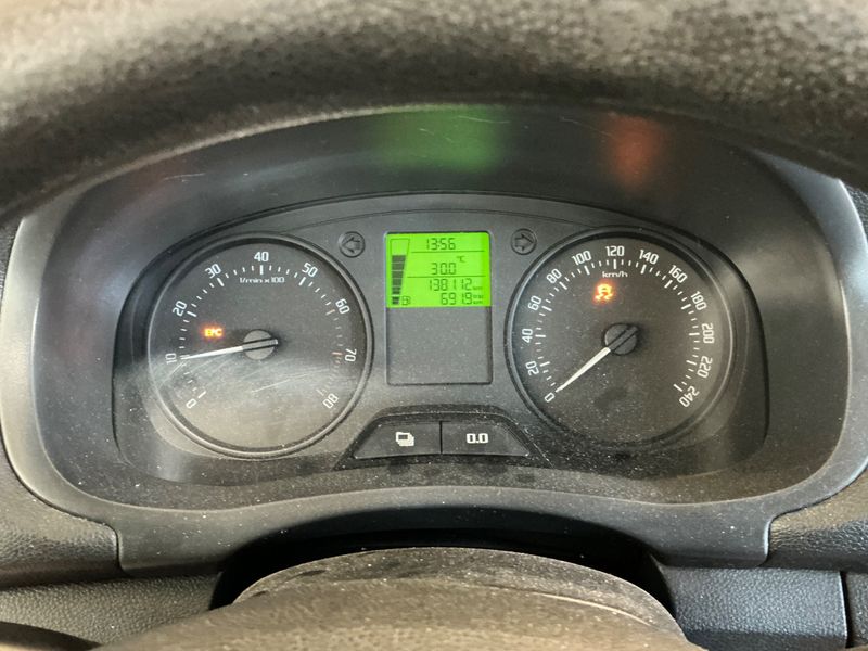 Skoda Fabia 1.2 Cool Edition 2011 – снимка 4