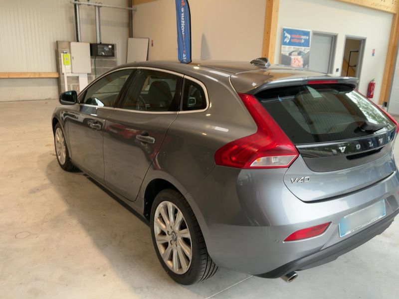 Volvo V40 2.0 D3 Xenium 2016 – снимка 6
