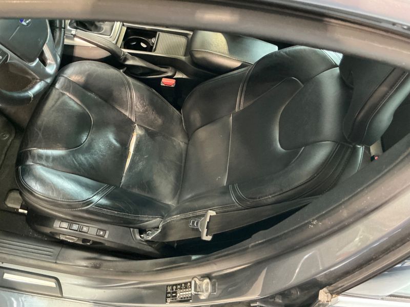 Volvo V40 2.0 D3 Xenium 2016 – снимка 23