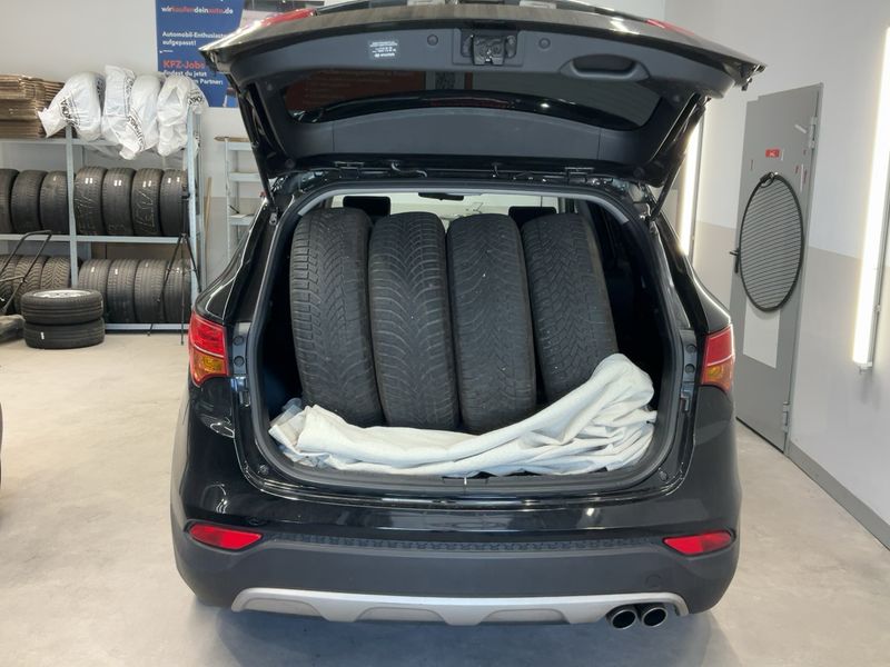 Hyundai Santa Fe 2.0 CRDi Trend 2WD 2014 – снимка 16