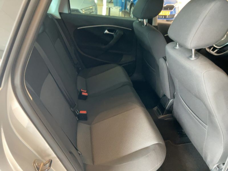 Volkswagen Polo 1.2 TSI Highline BlueMotion Tech 2017 – снимка 19