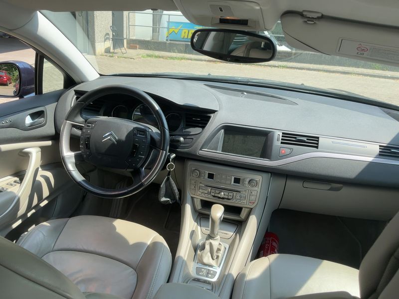 Citroen C5 2.2 HDi Exclusive 2011 – снимка 17