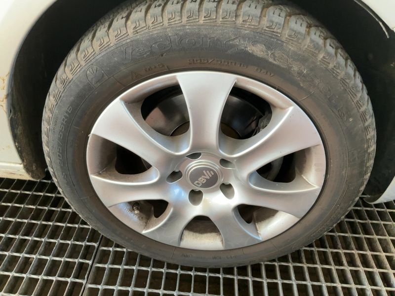 Volkswagen Golf VI Plus 1.4 TSI Comfortline 2009 – снимка 11