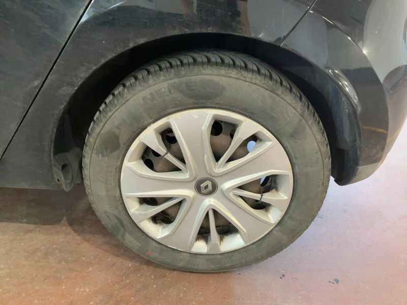 Renault Clio 1.5 dCi Authentique 2016 – снимка на щета