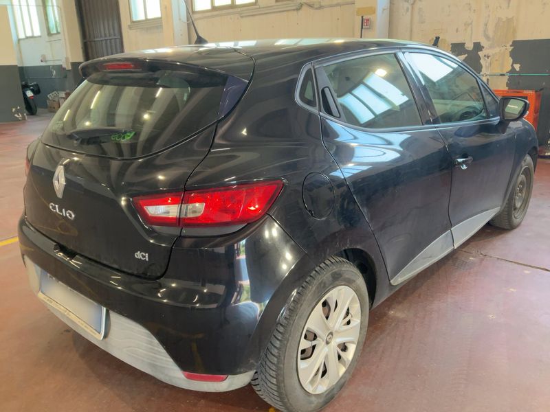 Renault Clio 1.5 dCi Authentique 2016 – снимка на щета