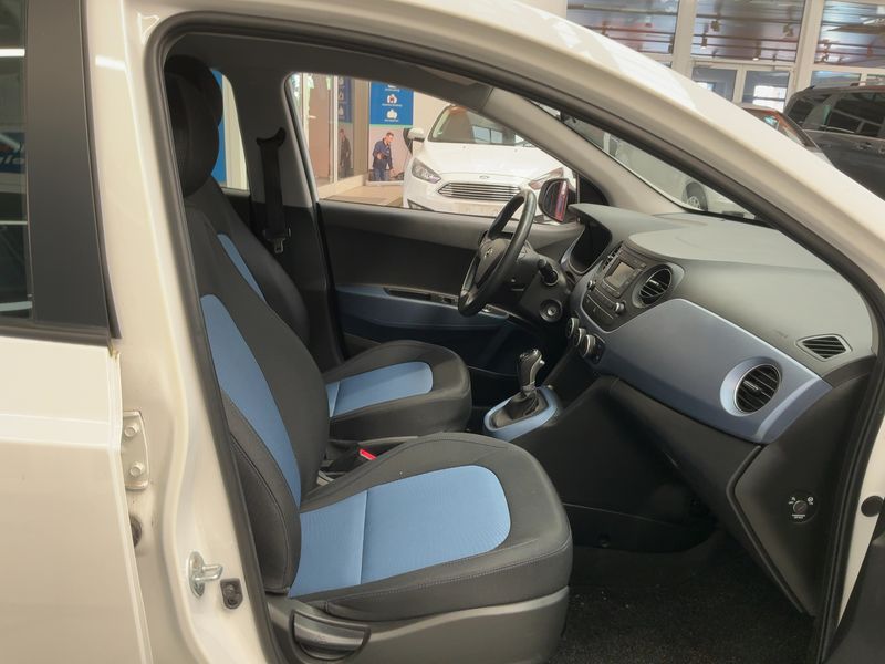 Hyundai i10 1.0 Trend 2018 – снимка 16