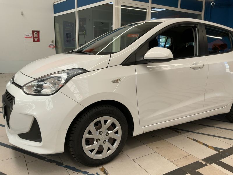 Hyundai i10 1.0 Trend 2018 – снимка 2