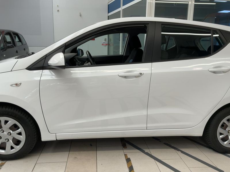 Hyundai i10 1.0 Trend 2018 – снимка 4