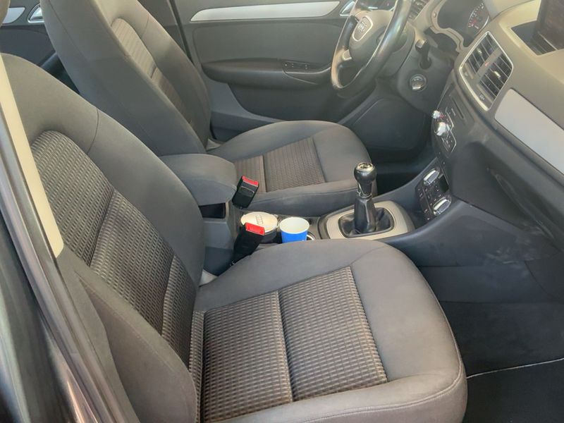 Audi Q3 2.0 TDI 2012 – снимка 16