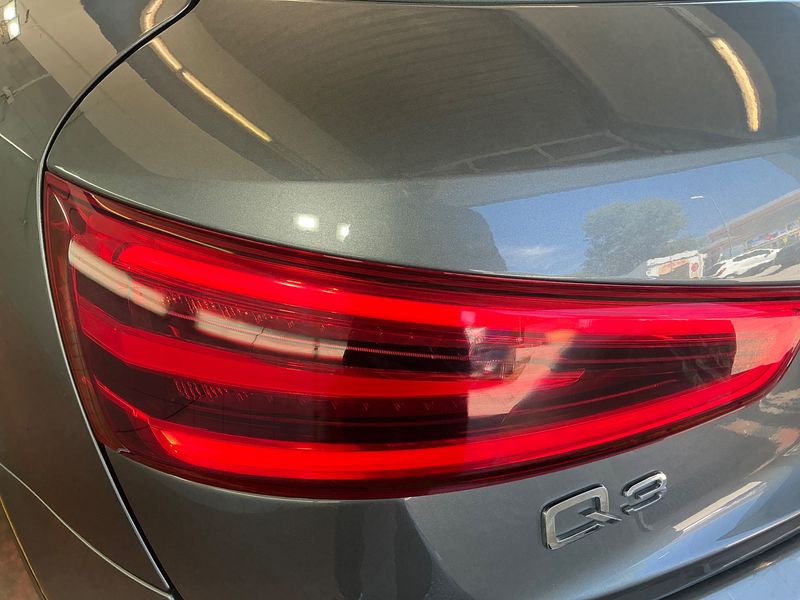 Audi Q3 2.0 TDI 2012 – снимка 34