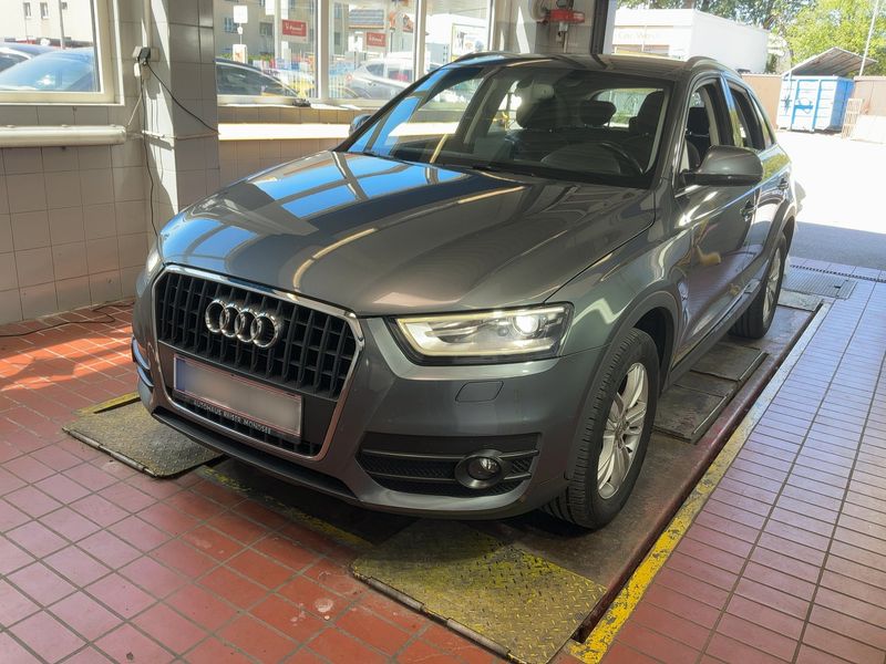 Audi Q3 2.0 TDI 2012 – снимка 2