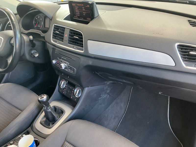 Audi Q3 2.0 TDI 2012 – снимка 30