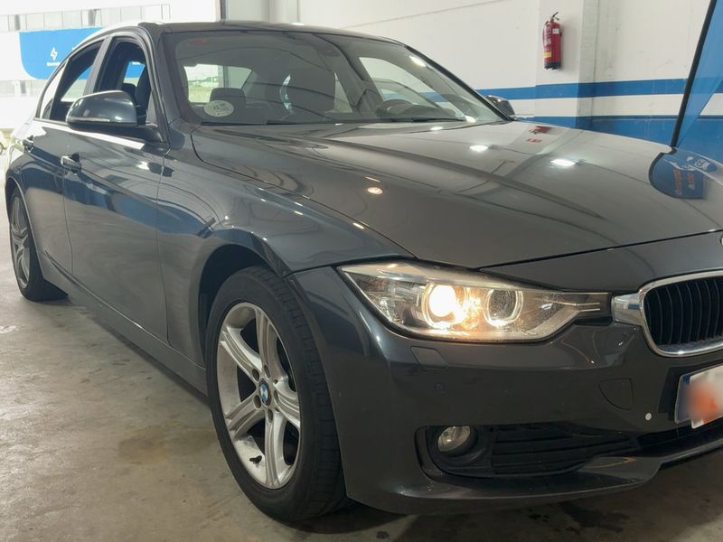 BMW 3er 316d 2014 – снимка 12