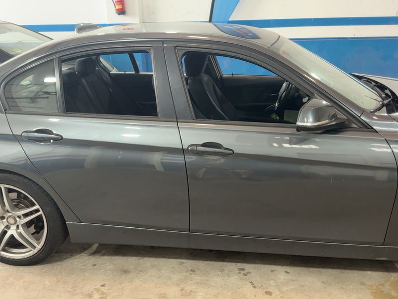 BMW 3er 316d 2014 – снимка 10