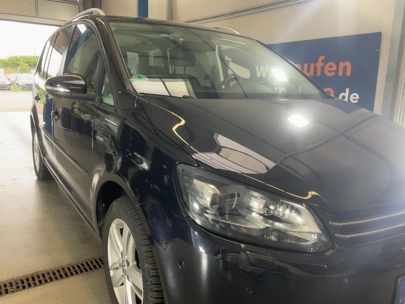 Volkswagen Touran 2.0 TDI Match 2012 – снимка 12