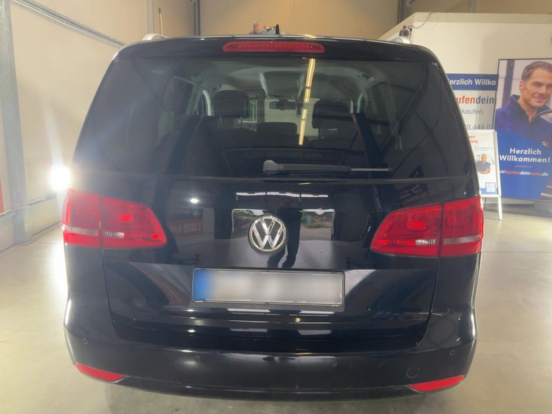 Volkswagen Touran 2.0 TDI Match 2012 – снимка 7