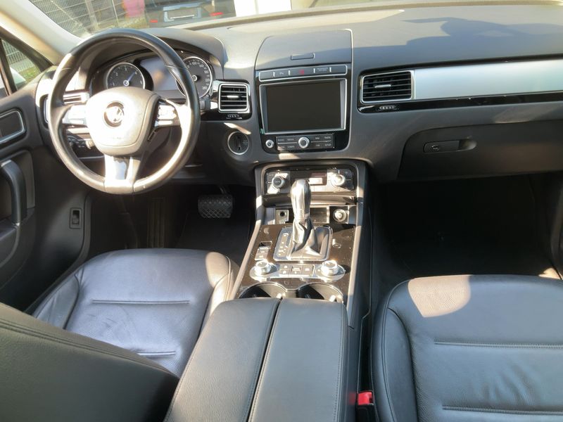 Volkswagen Touareg 3.0 V6 TDI Terrain Tech BlueMotion Tech 2018 – снимка 17