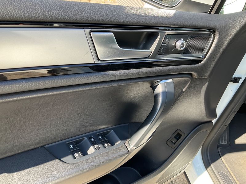 Volkswagen Touareg 3.0 V6 TDI Terrain Tech BlueMotion Tech 2018 – снимка 21