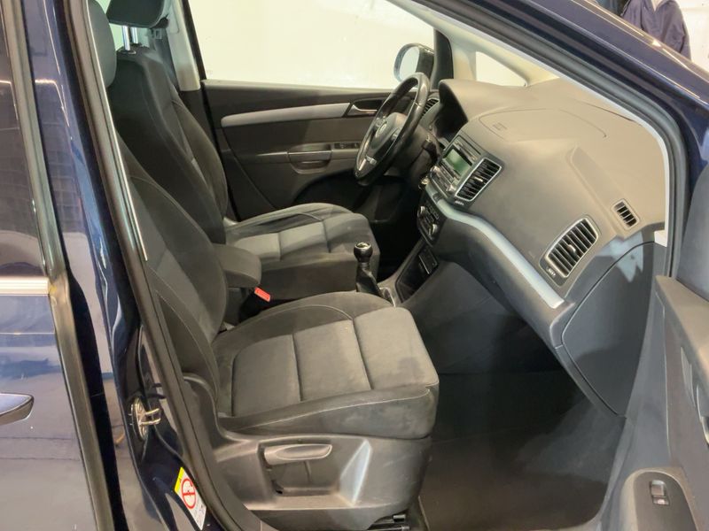 Volkswagen Sharan 2.0 TDI Style BlueMotion Tech 2011 – снимка 16