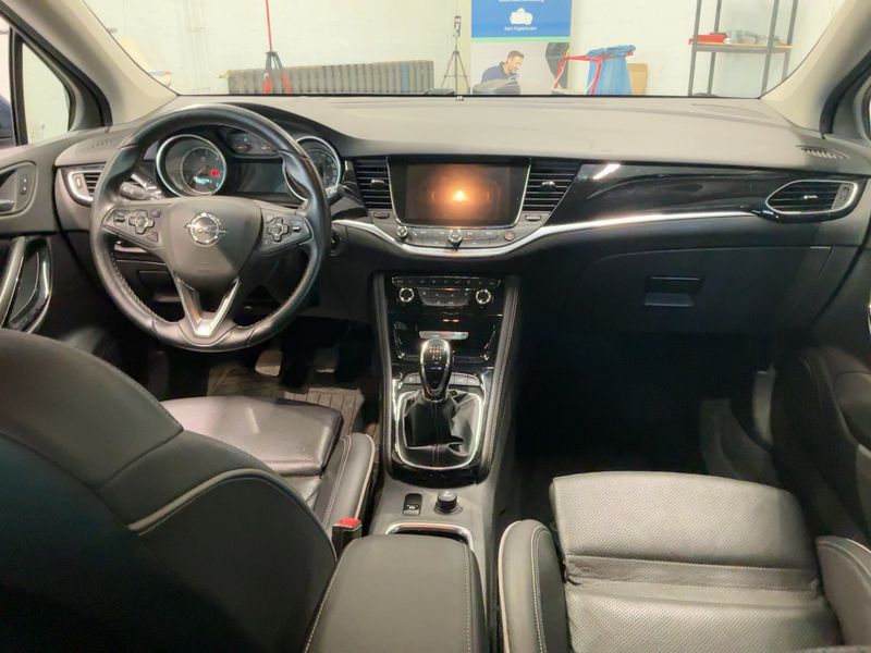 Opel Astra 1.6 CDTI Innovation Start&Stop 2016 – снимка 17