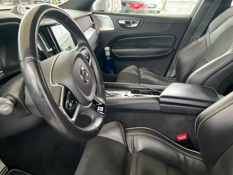 Volvo XC60 2.0 T6 R-Design AWD 2018 – снимка 22