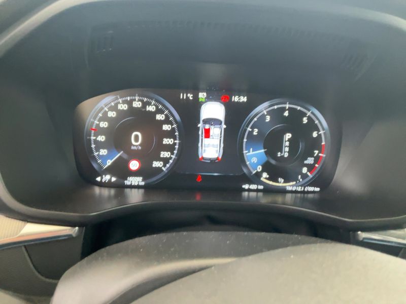 Volvo XC60 2.0 T6 R-Design AWD 2018 – снимка 18