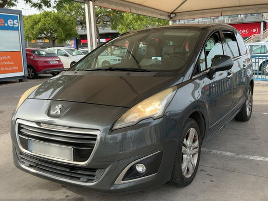 Peugeot 5008 1.6 Blue-HDi Allure 2015 – снимка 1
