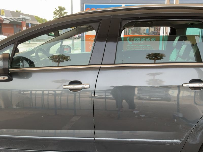 Peugeot 5008 1.6 Blue-HDi Allure 2015 – снимка 4