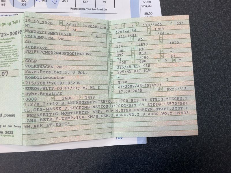 Volkswagen Golf VIII 1.5 eTSI ACT Style 2020 – снимка 21