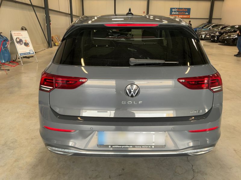 Volkswagen Golf VIII 1.5 eTSI ACT Style 2020 – снимка 7