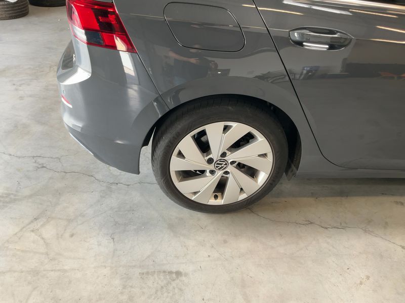 Volkswagen Golf VIII 1.5 eTSI ACT Style 2020 – снимка 9