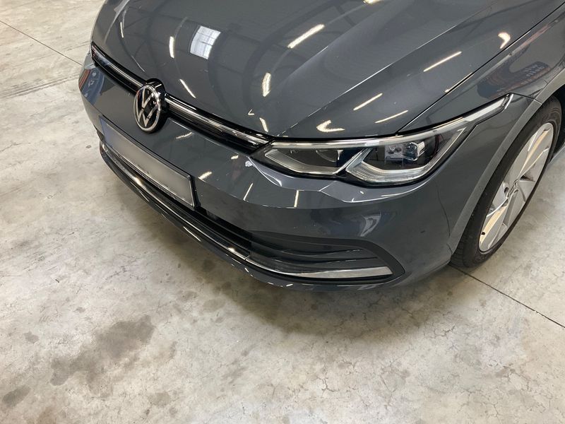 Volkswagen Golf VIII 1.5 eTSI ACT Style 2020 – снимка 27