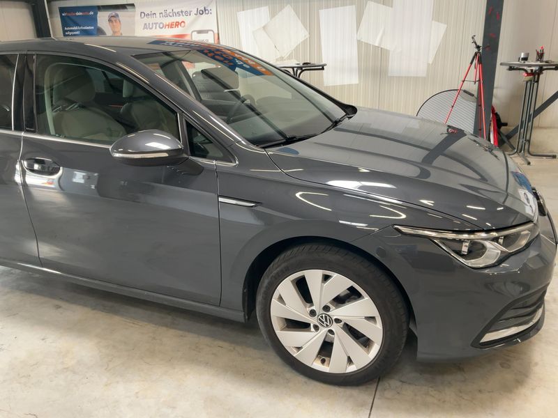 Volkswagen Golf VIII 1.5 eTSI ACT Style 2020 – снимка 12