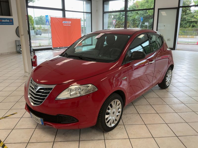 Lancia Ypsilon 1.2 Silver 2014 – снимка 1
