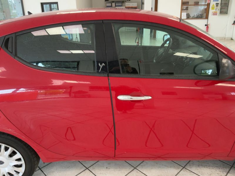 Lancia Ypsilon 1.2 Silver 2014 – снимка 10