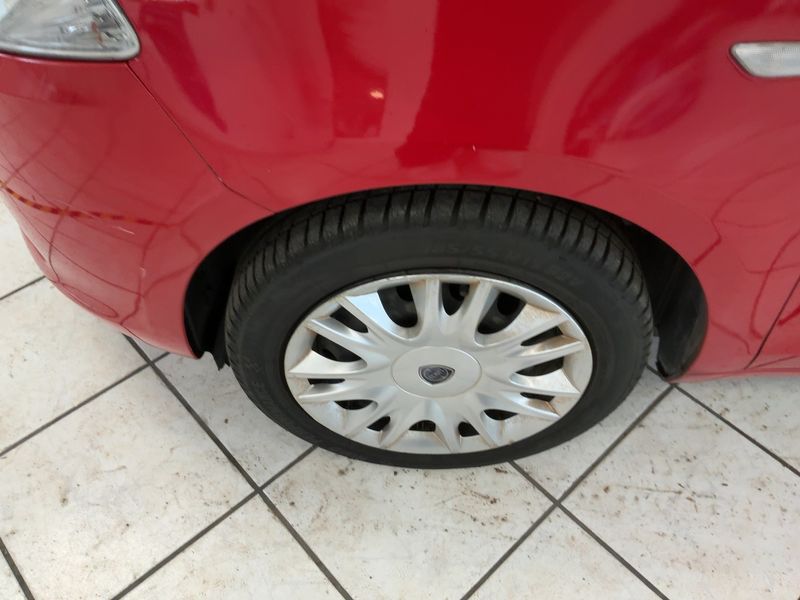 Lancia Ypsilon 1.2 Silver 2014 – снимка 3