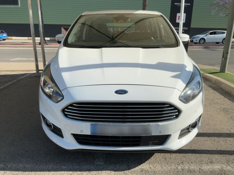 Ford S-Max 2.0 TDCi Titanium 2017 – снимка 14