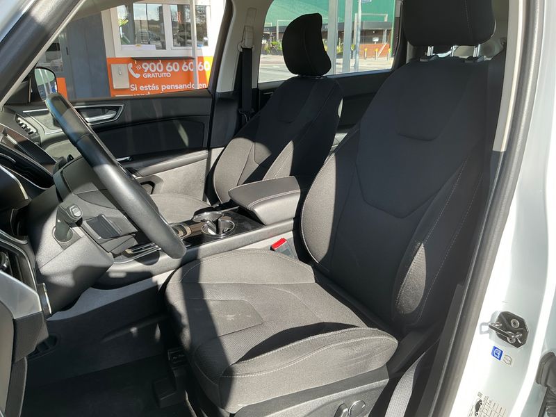 Ford S-Max 2.0 TDCi Titanium 2017 – снимка 24