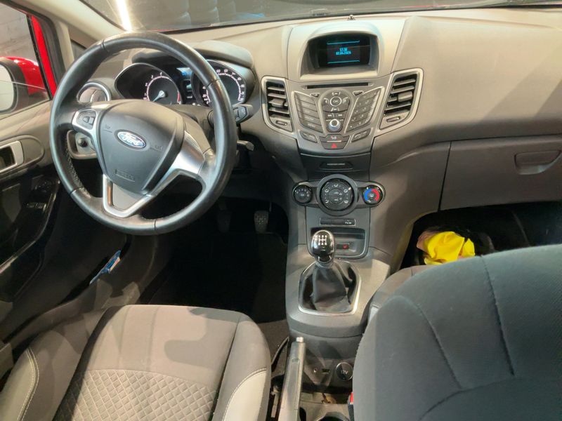 Ford Fiesta 1.0 SYNC Edition 2015 – снимка 18