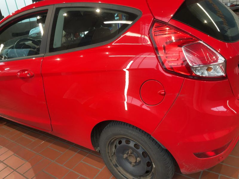 Ford Fiesta 1.0 SYNC Edition 2015 – снимка 6