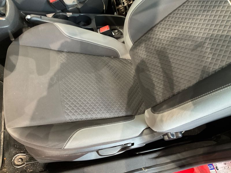 Ford Fiesta 1.0 SYNC Edition 2015 – снимка 27
