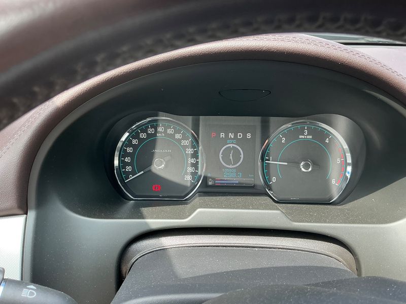 Jaguar XF 3.0 D V6 S 2013 – снимка 19