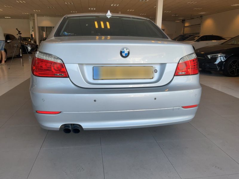 BMW 5er 523i 2009 – снимка 7